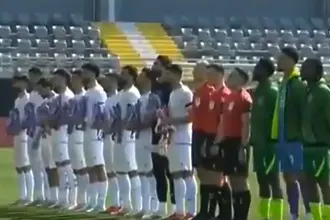 Иран с първа контрола след старта на войната, играчите излязоха с ученически раници (ВИДЕО)