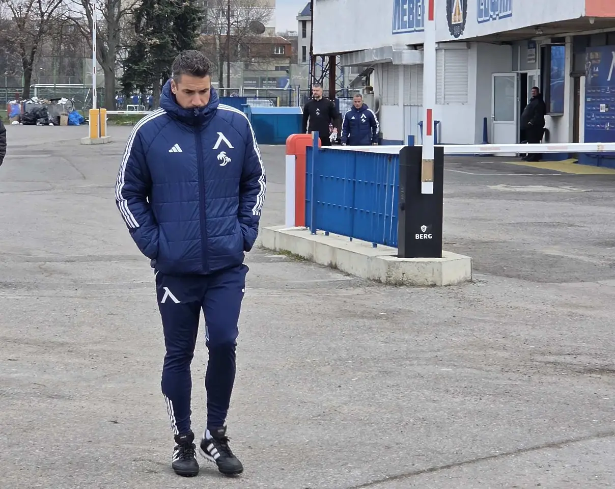 Левски започна подготовка за Добруджа в намален състав