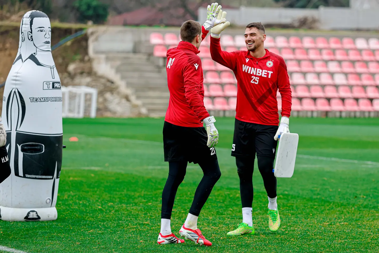 Фьодор Лапоухов и Димитър Евтимов / cska.bg 