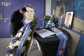 От Левски се преклониха пред Борислав Михайлов