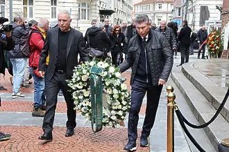 Стоичков: Боби е човекът, който ни и изведе дотам, докъдето стигнахме (ВИДЕО) 