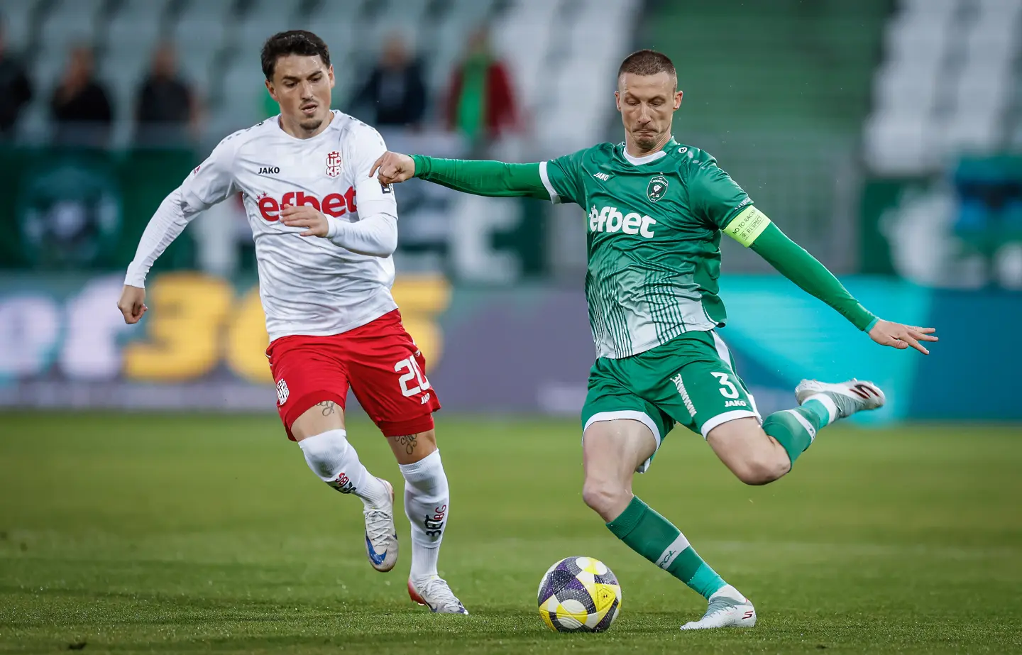 Браян Собреро срещу Антон Недялков / startphoto.bg