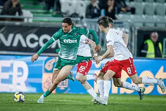 Лудогорец се възползва от грешката на Левски и вкара 3 на ЦСКА 1948