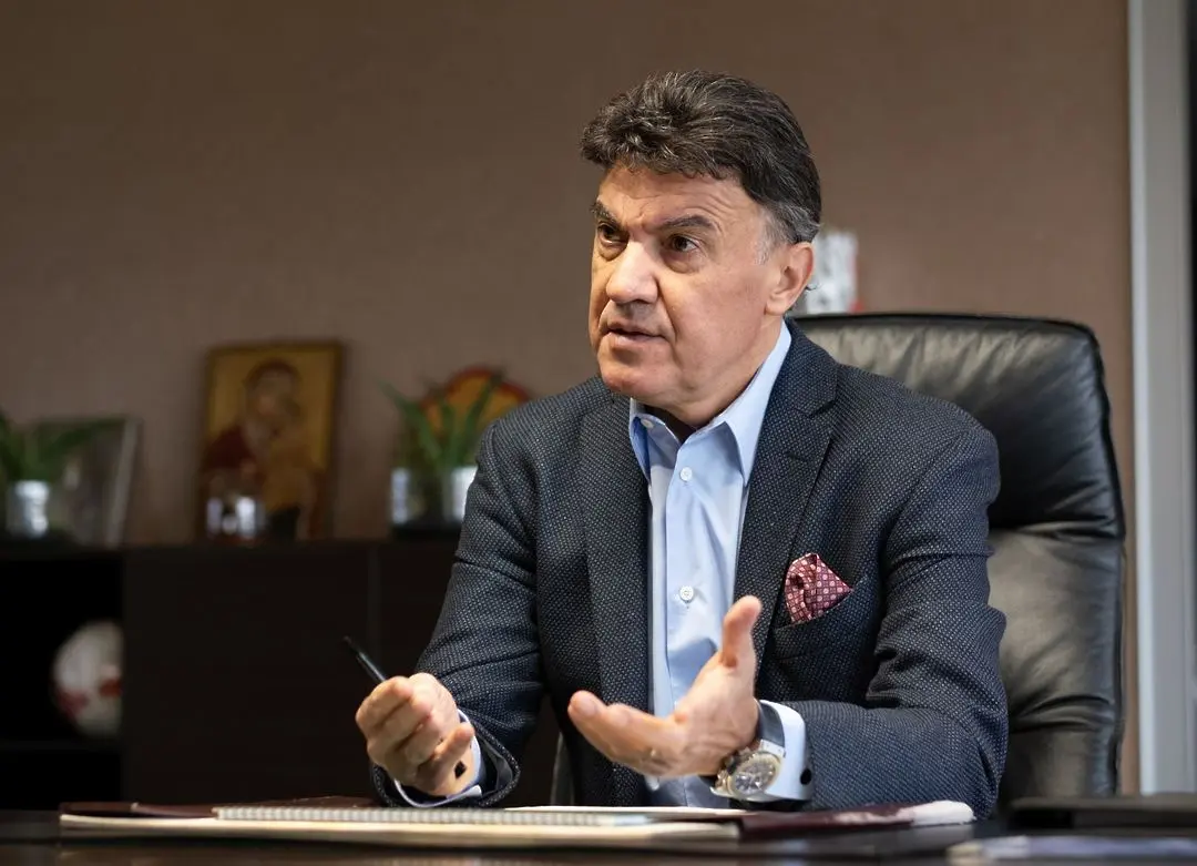 Борислав Михайлов