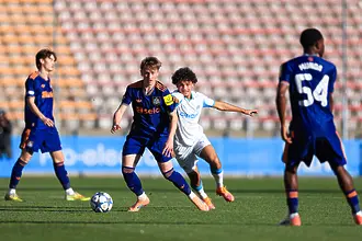 Челси с мащабна офанзива за 16-годишен суперталант 