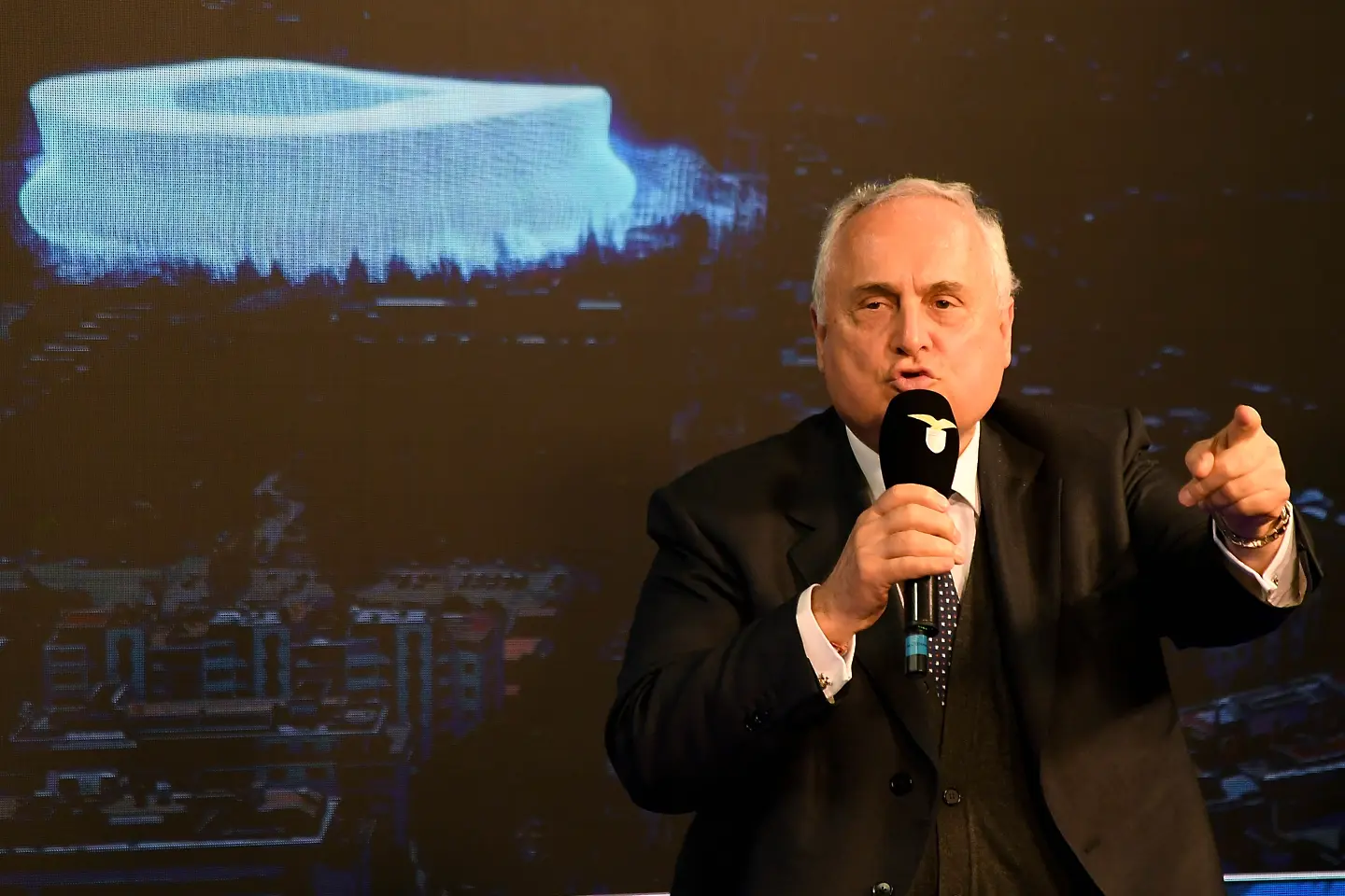 Клаудио Лотито / Getty Images