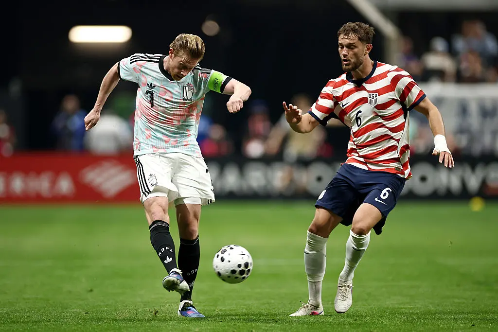 Кевин де Бройне срещу Танер Тесман / Getty Images 