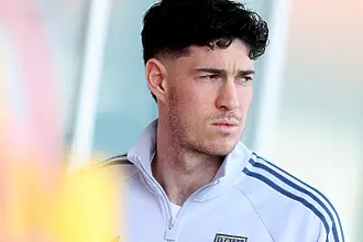 Барселона с първа оферта към Интер за Алесандро Бастони