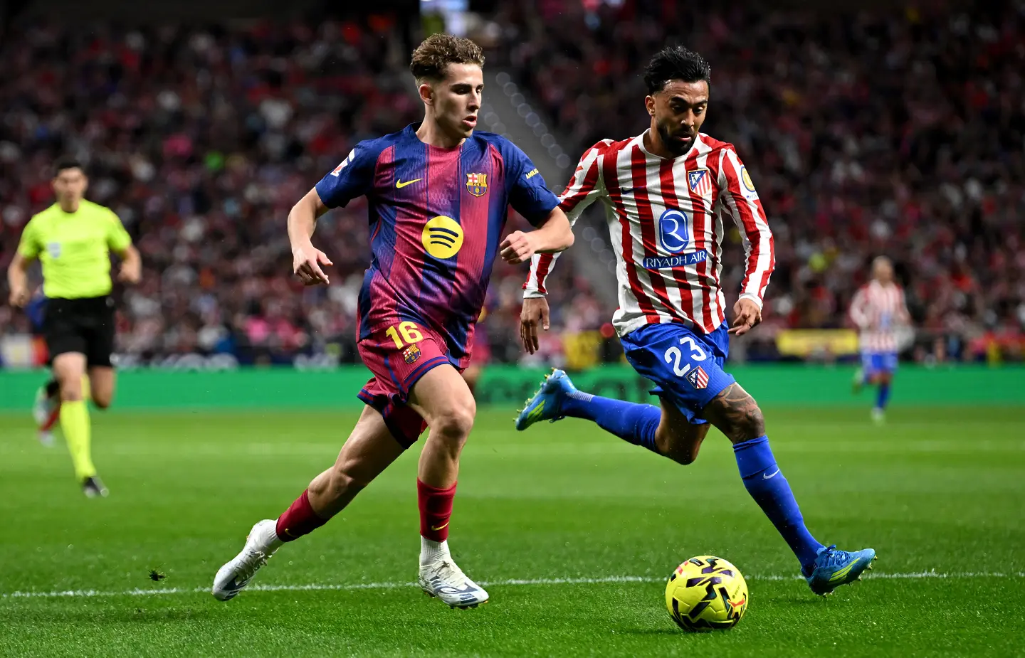 Барселона се доближи до титлата с шампионски обрат срещу Атлетико Мадрид