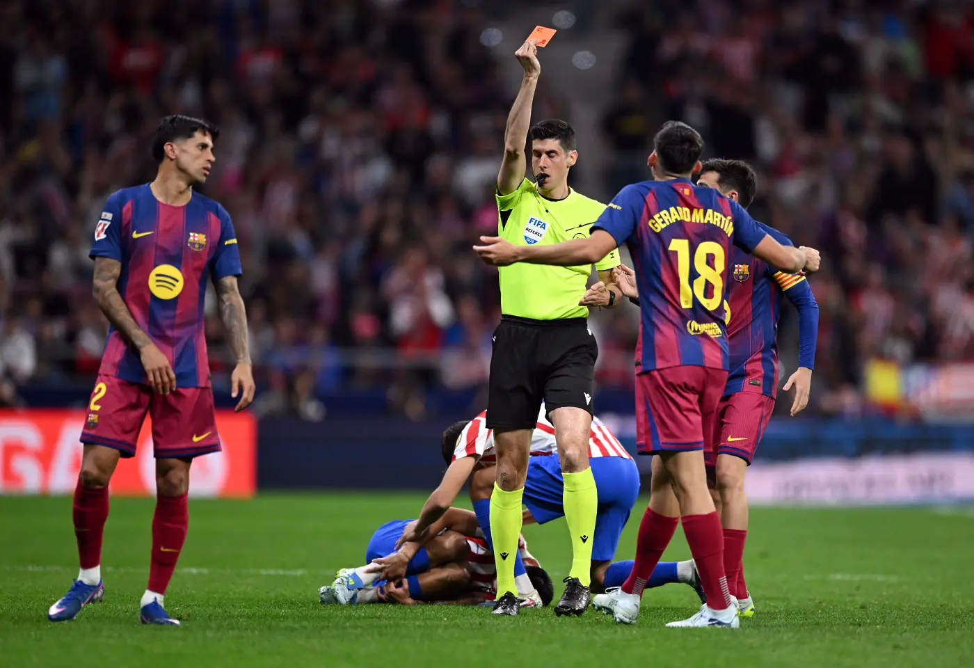 Барселона се доближи до титлата с шампионски обрат срещу Атлетико Мадрид