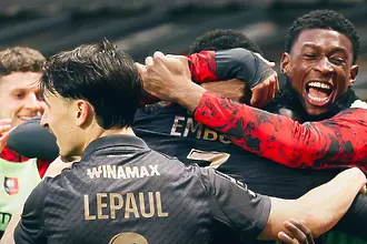 Рен съкруши Брест в голово шоу