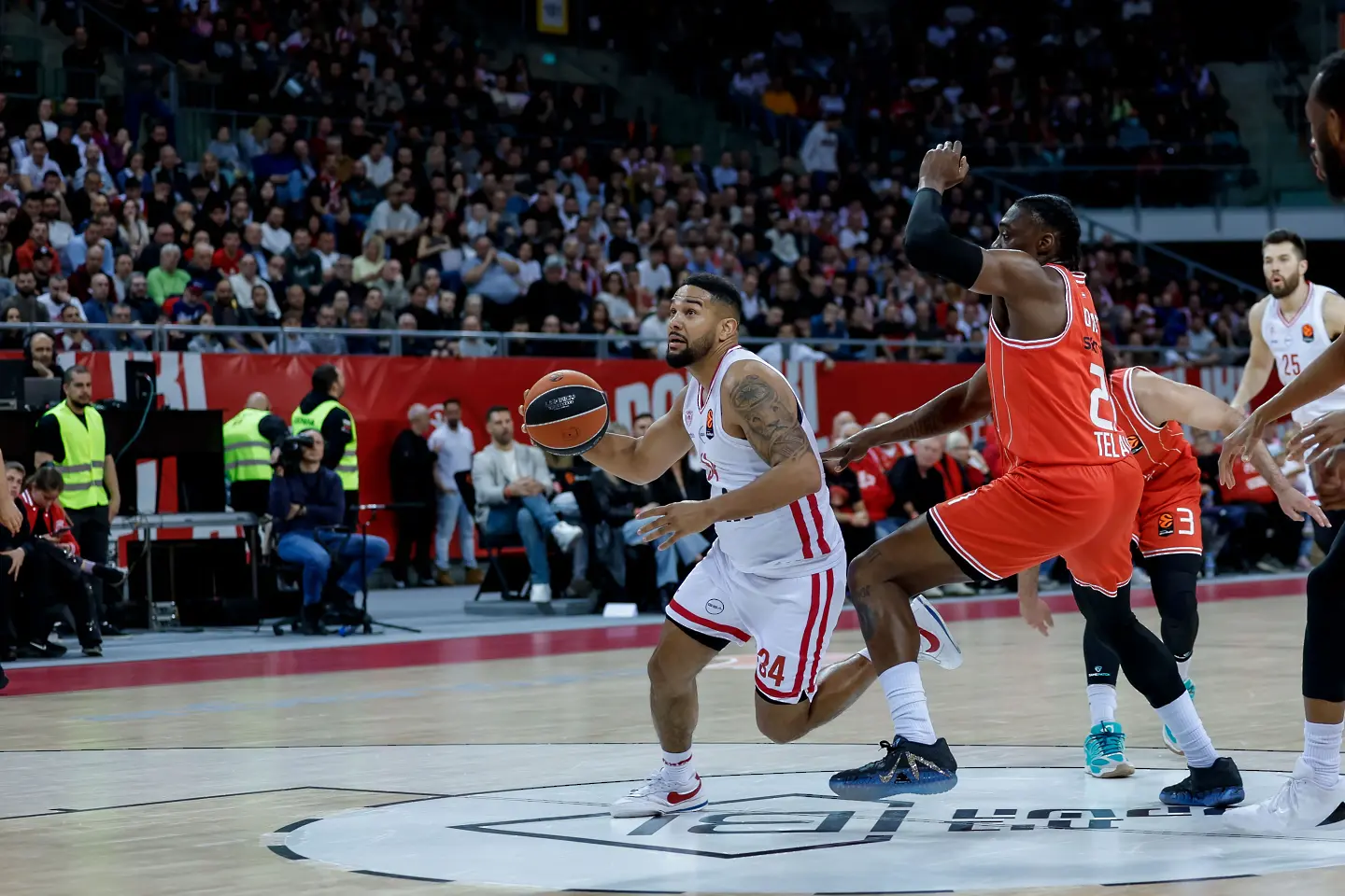 Кори Джоузеф / startphoto.bg