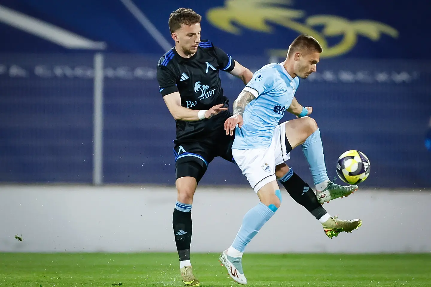 Никола Серафимов, Серкан Юсеин / startphoto.bg