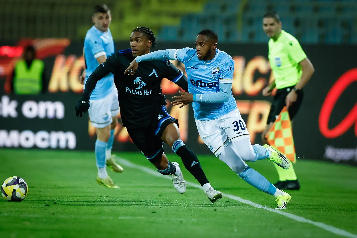 Кристиан Макун, Уилсон Самаке / startphoto.bg