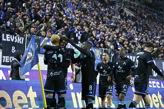 Левски мъчно пречупи десет от Арда за +9 пред Лудогорец