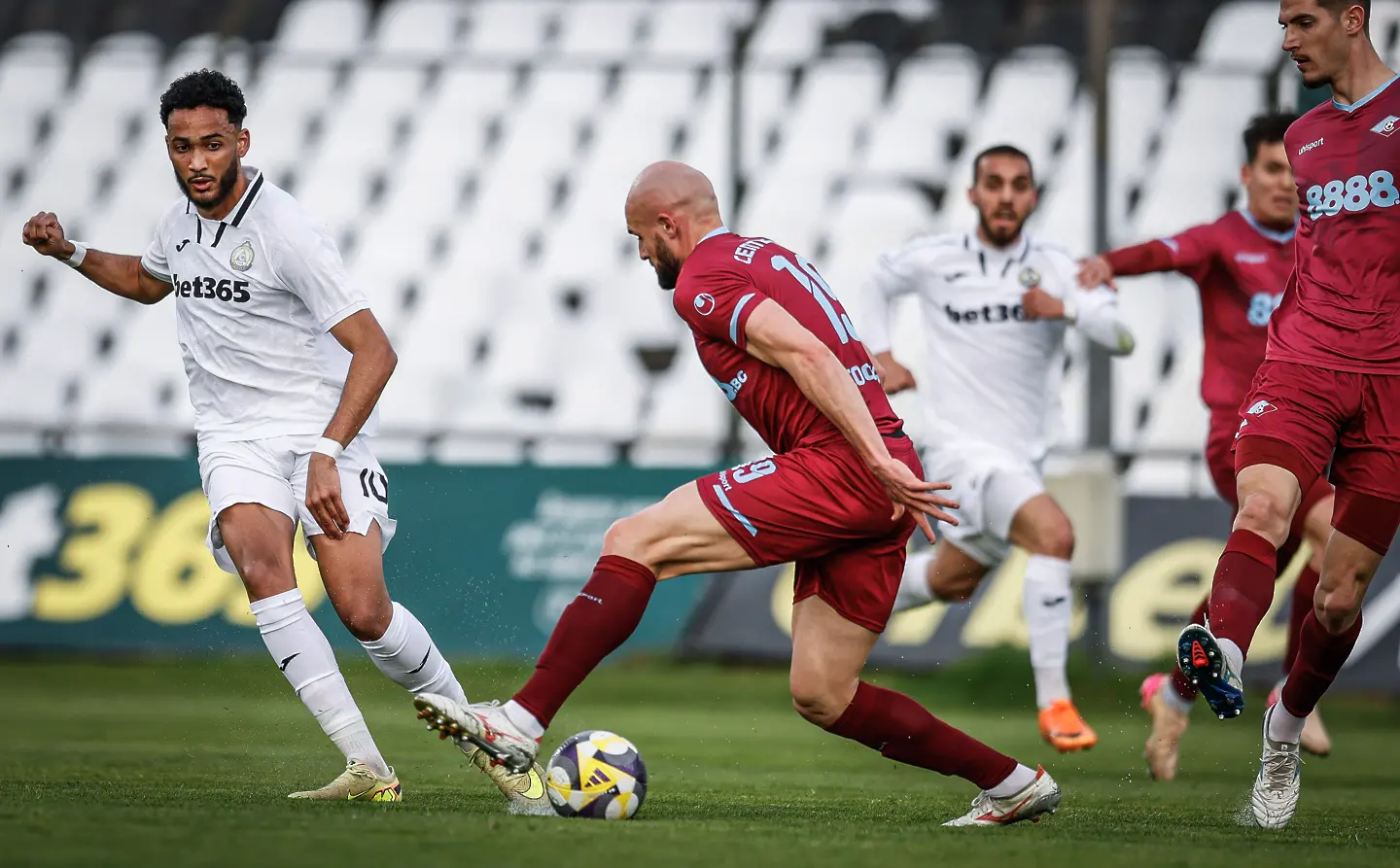 На живо: Славия - Септември (Състави)