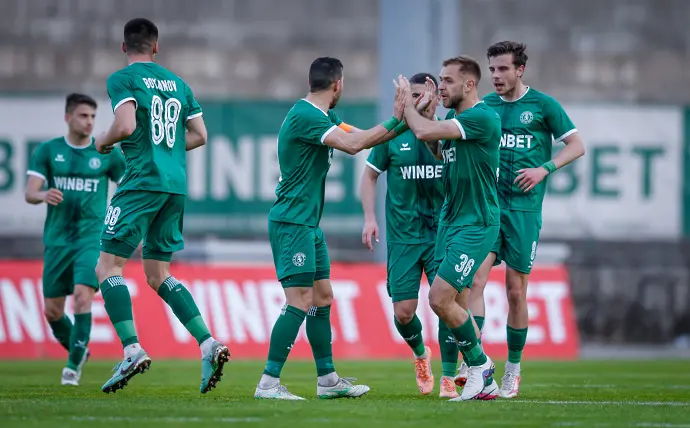 Епичен обрат под Околчица! Ботев Вр ликува, Локо София изпусна болезнено последния влак за топ 8 