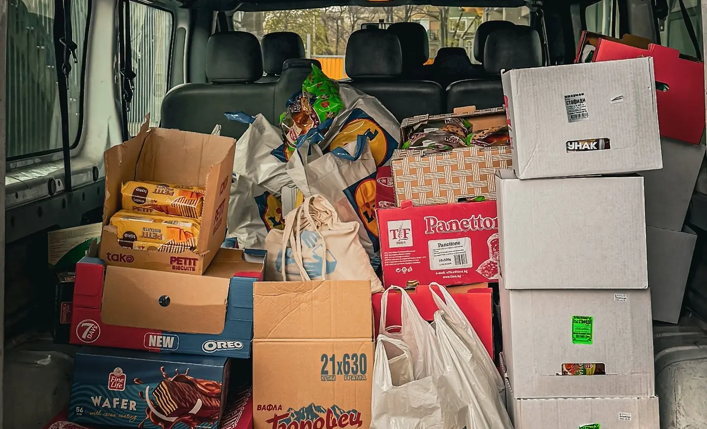 Ботев Пловдив зарадва стотици в кампанията “Жълто-черен Великден за Пловдив”