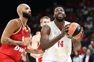 Олимпиакос без Фурние срещу Апоел