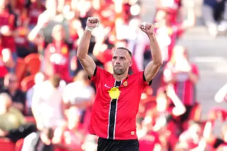 Муричи се разправи с Райо и изведе “пиратите” от опасната зона 