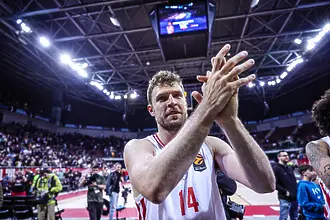 Специализирано баскетболно издание за Везенков и Стоичков: Двама от най-големите за всички времена от България