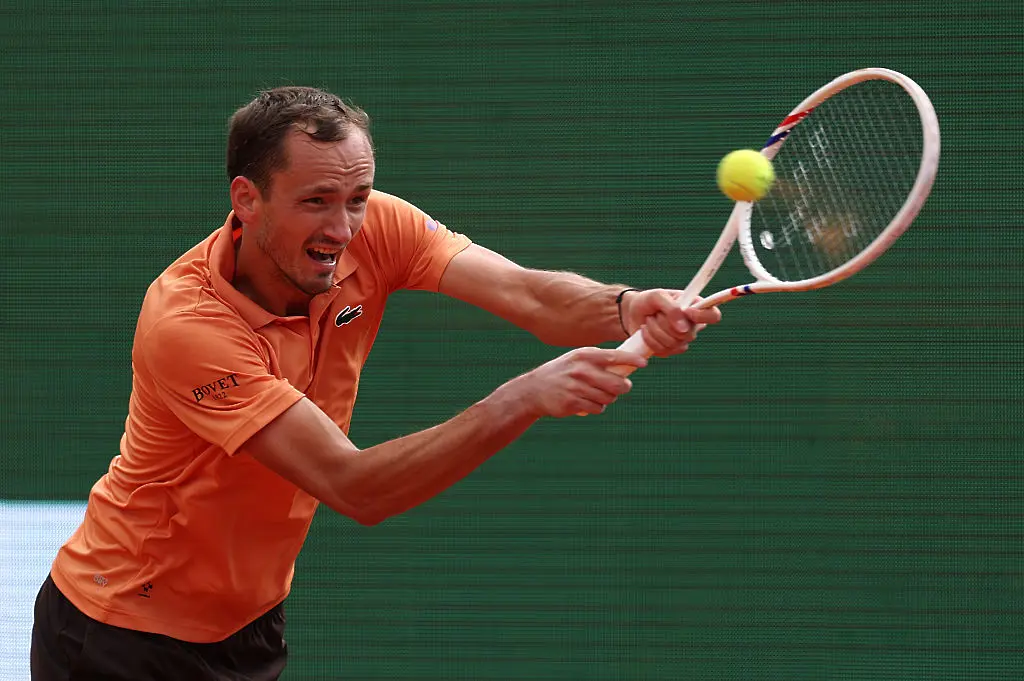 Беретини върза два геврека на Медведев на изпроводяк в Монте Карло