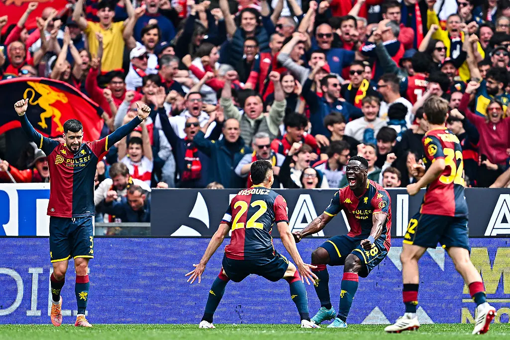 Битка с червени картони на “Мараси”: Дженоа удари Сасуоло