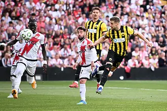 Райо Валекано с убедителен успех над АЕК Атина