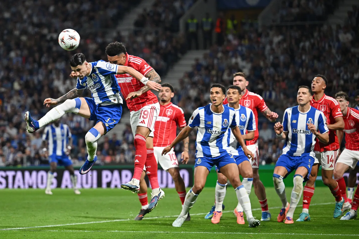 Порто - Нотингам Форест / Getty Images