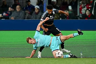 Астън Вила прекърши Болоня като гост