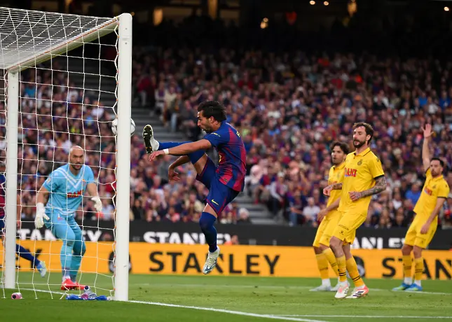 Барса удължи лошата серия на Еспаньол и дръпна с 9 точки пред Реал 