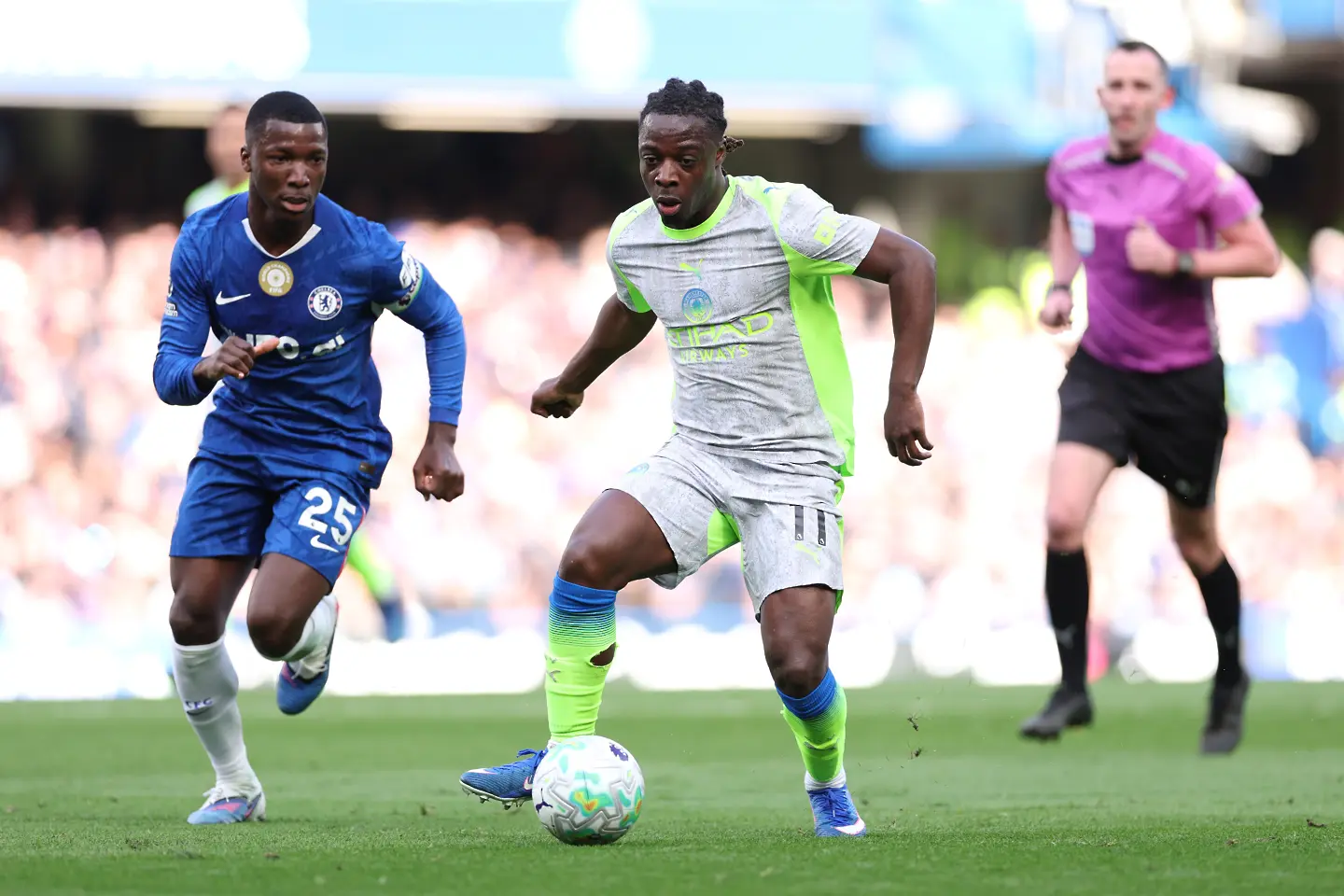 Мойсес Кайседо, Жереми Доку / Getty Images