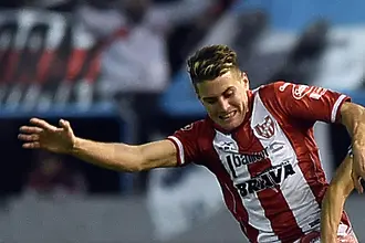 Арестуваха аржентински футболист след фалшив сигнал за бомба в самолет (ВИДЕО)