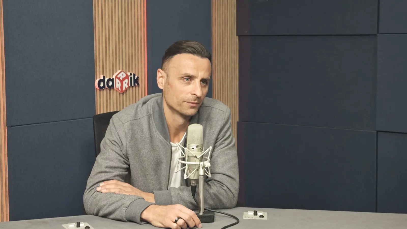 Димитър Бербатов/dsport.bg