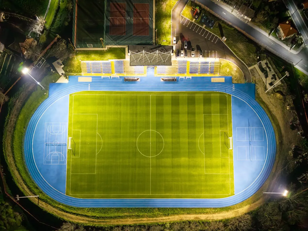 Откриха обновен стадион в Джебел / www.facebook.com/nedjmiali