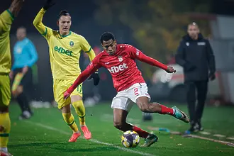 Капитанът на ЦСКА 1948 Диего Медина достигна до забележителен етап ...