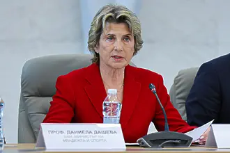 Лечева: Управленските войни не прилягат на класата на спортистите ни