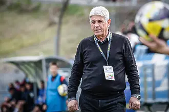 Хаджиевски: Точката ни носи 4 домакинства, искаме да покажем с футбол, че заслужаваме да се спасим