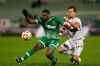 Стълб в защитата на ЦСКА пропуска дербито с Левски