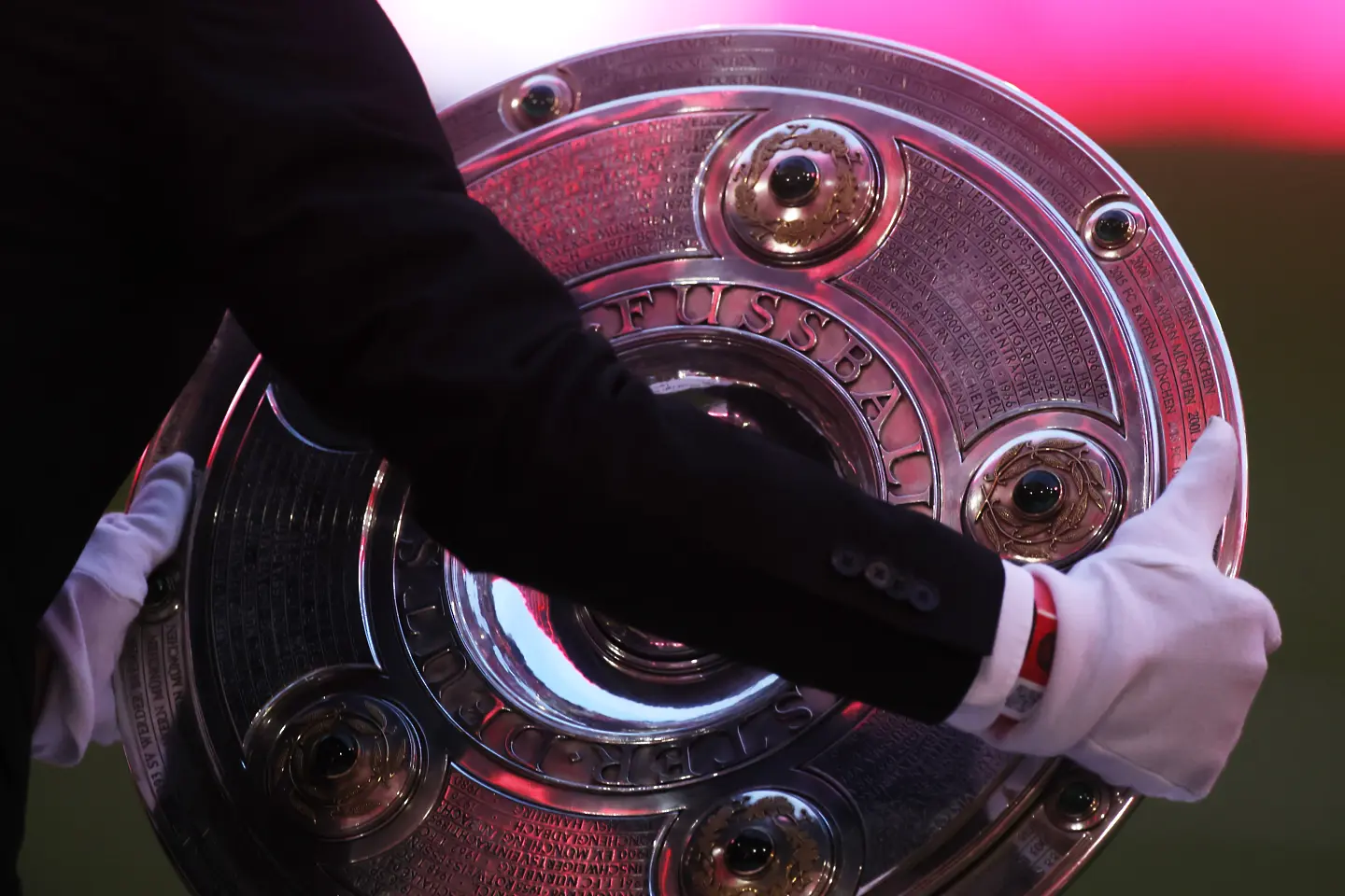 Сребърната салатиера в Бундеслигата / Getty Images