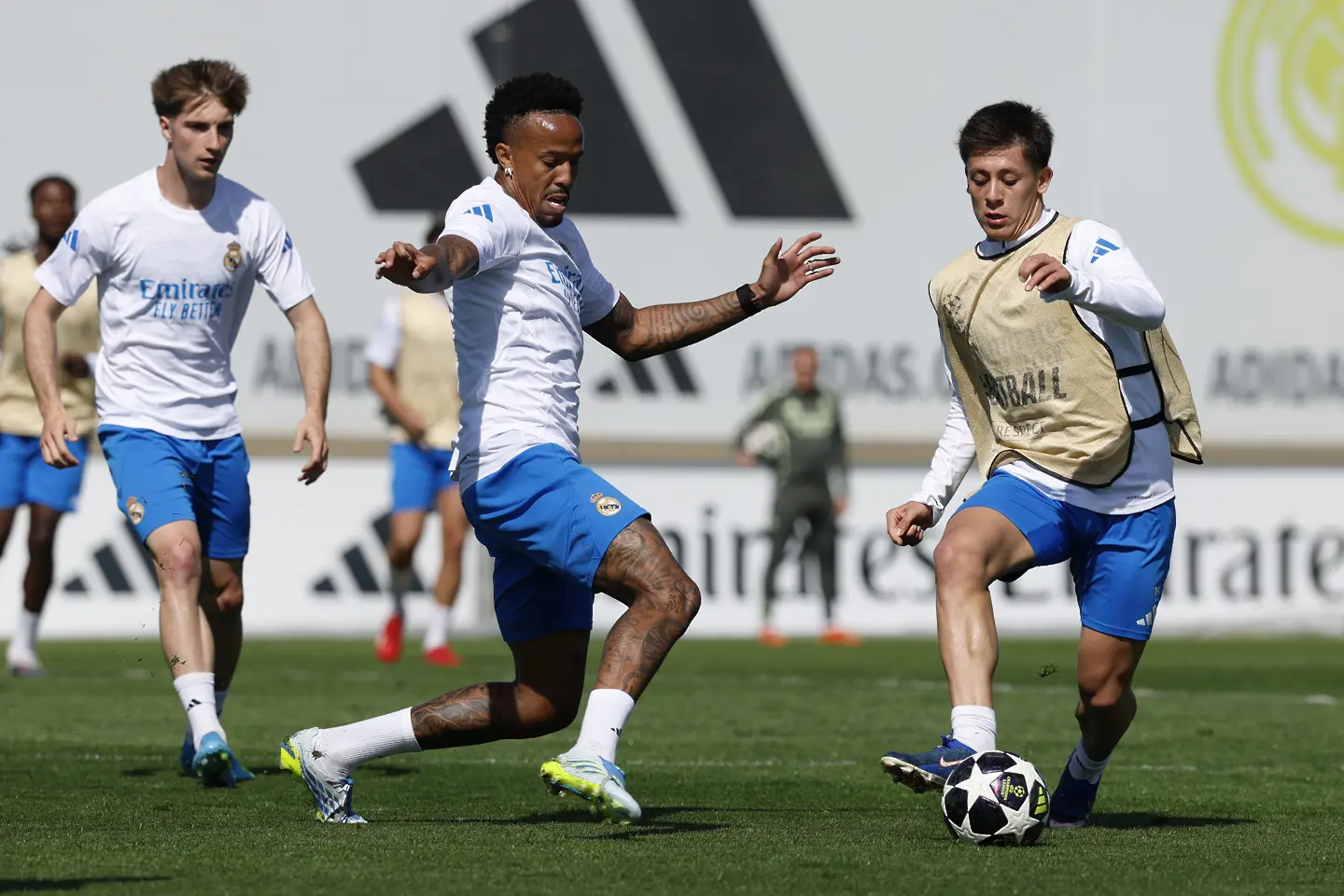 Едер Милитао и Арда Гюлер / Getty Images