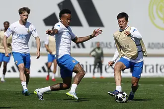 Реал Мадрид понесе тежък удар, след като стана ясно, че Арда Гюлер ...