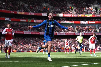 Челси подготвя мащабна лятна селекция