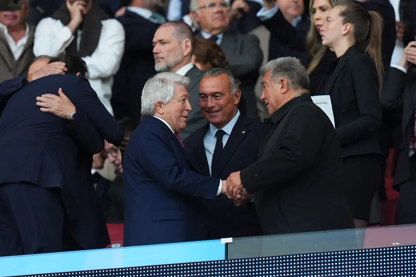 Енрике Сересо, Рафа Юсте и Жоан Лапорта / Getty Images