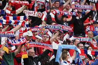 Нов рекорд в Полша след историческия мач в “Котела на вещиците”