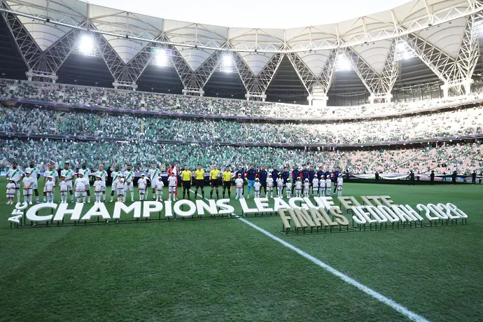 Ужасяващ инцидент и масов бой белязаха мач от Азиатската Шампионска лига (ВИДЕО)