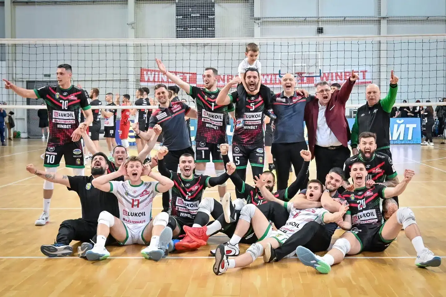 neftochimicvolley.com