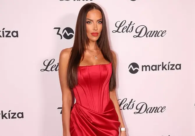 Симона Лесковска / Instagram.com/simileskovska