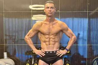 Тайната зад формата на Роналдо - зачеркнал е 