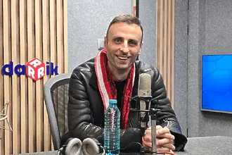 Бербатов призова преди Мача на надеждата: Нека напълним стадиона